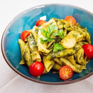 ~ Pâtes au Pesto et poulet croustillant